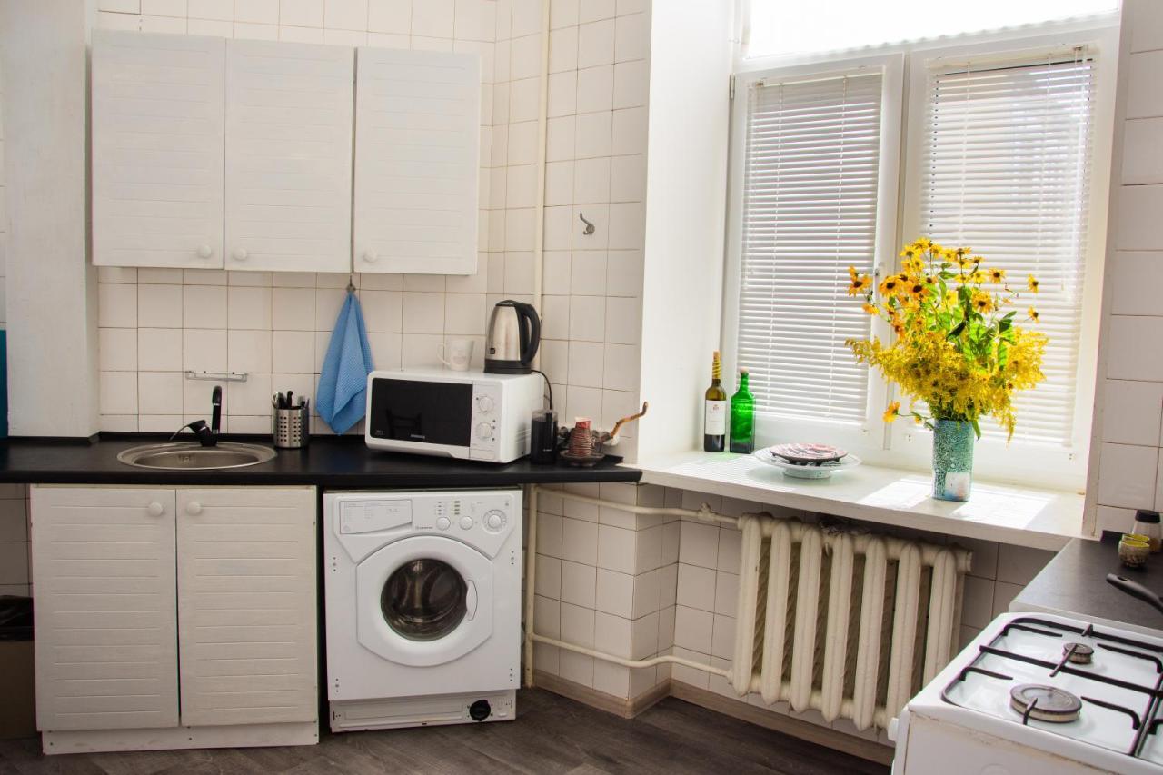 Entire 2-Bedroom Authentic Flat Kyjev Exteriér fotografie